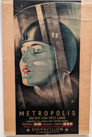 moma propoganda